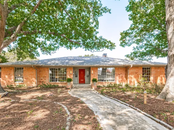 7407 Meadow Oaks Dr, Dallas, TX 75230