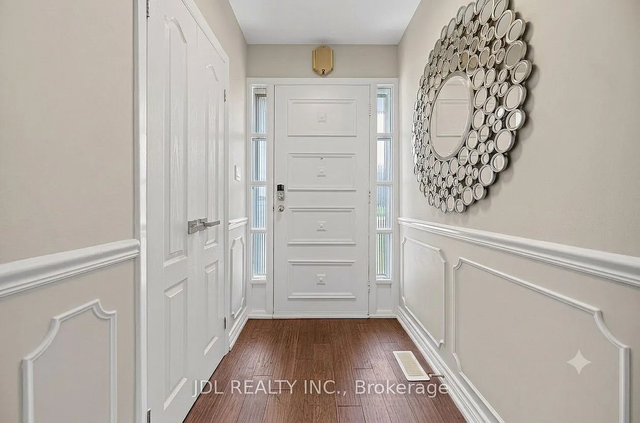 4 bed, $2,800 — Photo 3