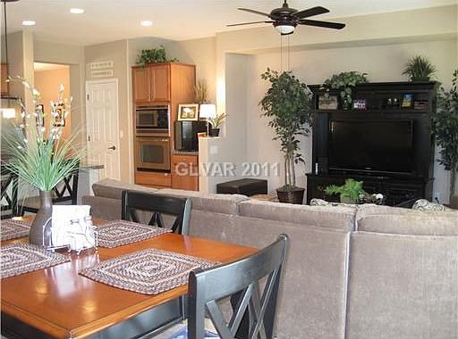 4th image of 833 Fulford Ct