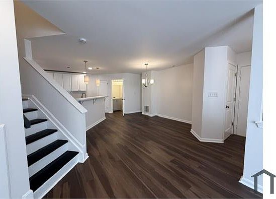 4th image of 8802 Gilly Way