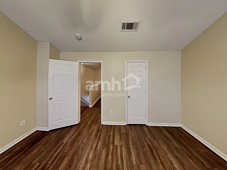 119 Hidden Creek Dr — Photo 8