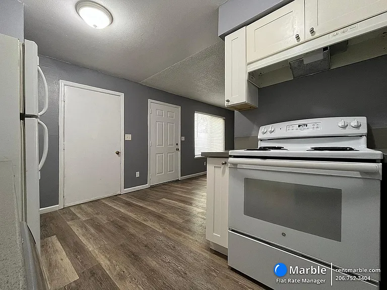 4550 E Fountain Way #105 — Photo 4