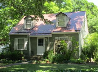 1314 Garden Ln, Champaign, IL
