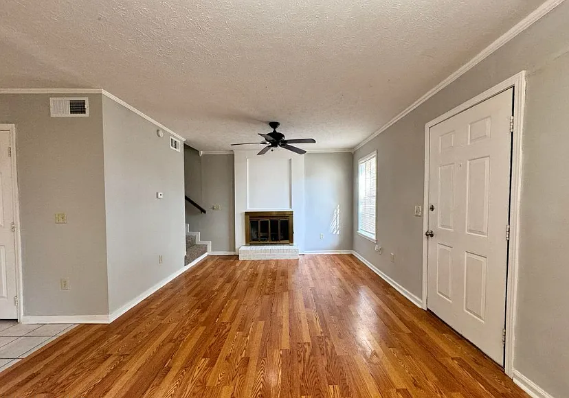 Building Photo - 24B Northtown Rd