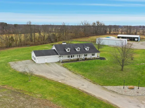 7353 Ross Rd, Oregonia, OH 45054