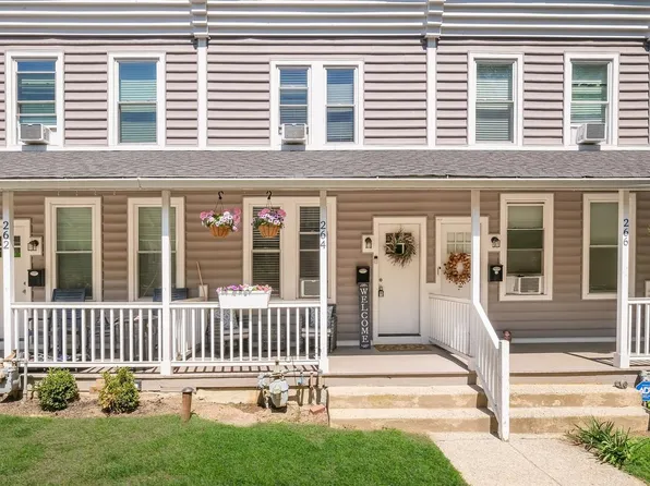 264 N Aberdeen Ave, Wayne, PA 19087