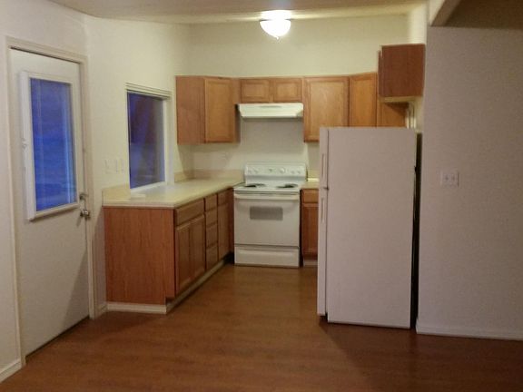 3rd image of 822 3rd Ave NW #B