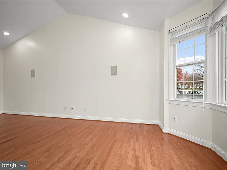 43480 Foxgrove Ct — Photo 33