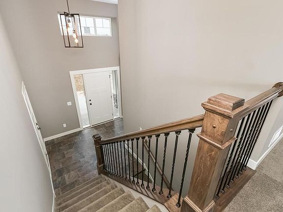 2nd image of 19514 Baldwin St NW