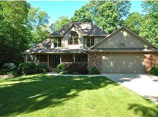 1415 S Hickory Hill Dr, Franklin, IN 46131