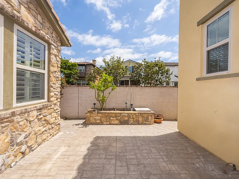 6186 Blue Dawn Trl — Photo 22