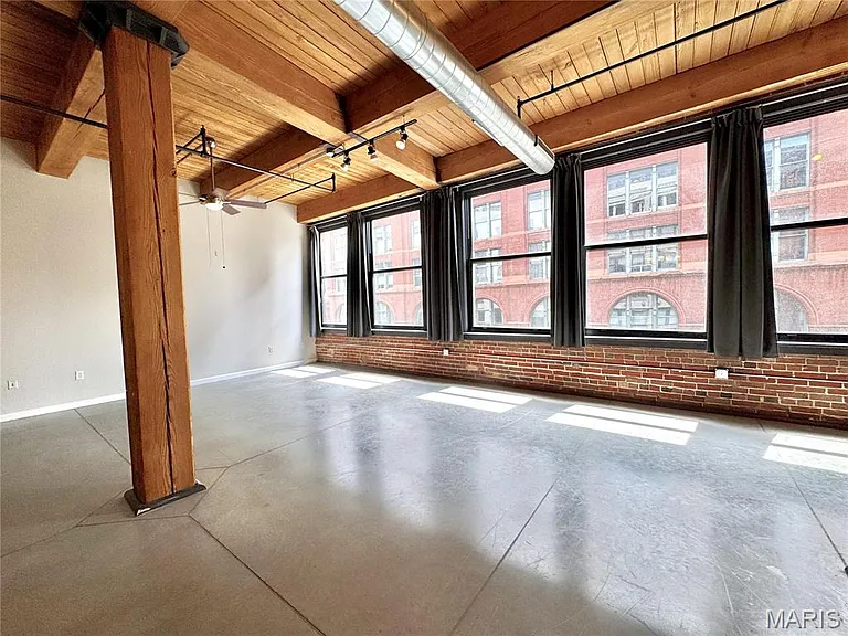 1015 Washington Ave #401 — Photo 12
