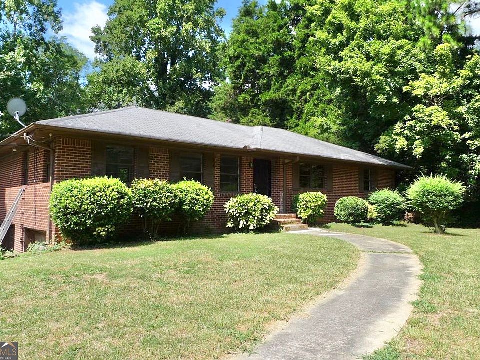 1st image of 2808 Benjamin E Mays Dr SW