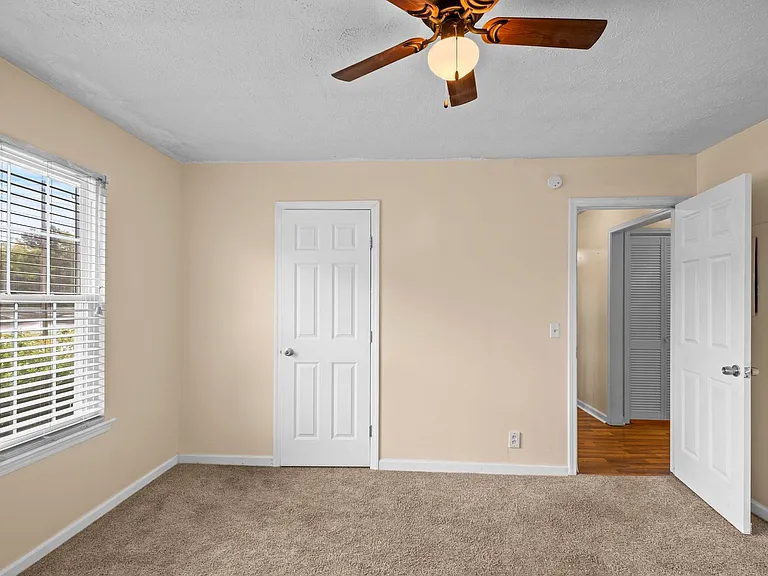 154 Arsenal Dr — Photo 13