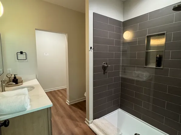 602 Freeman Ave S, Delano, MN 55328