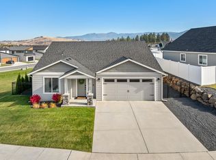 18105 E Selkirk Estates Rd, Greenacres, WA 99016