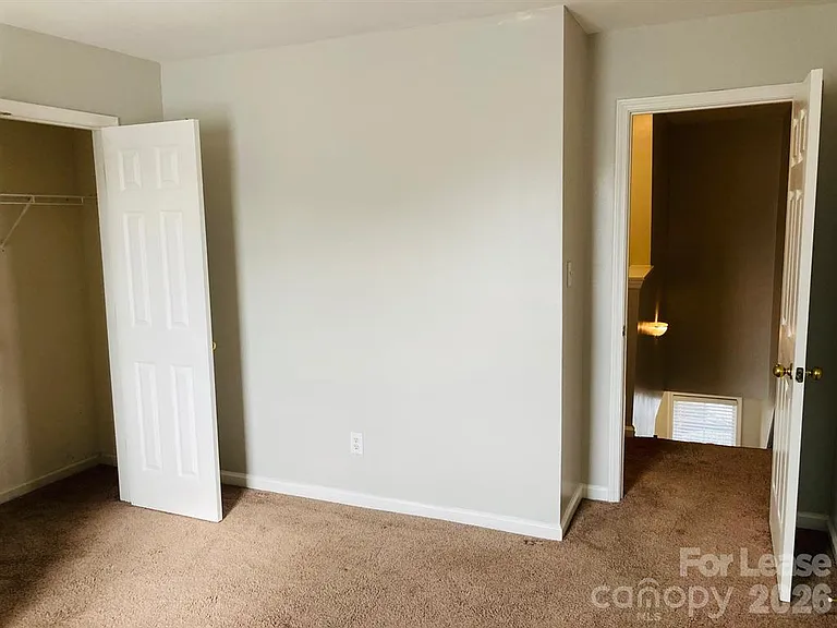 8004 Strandhill Rd — Photo 14