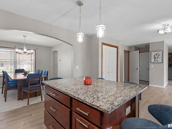 4th image of 6313 Dorothys Dr