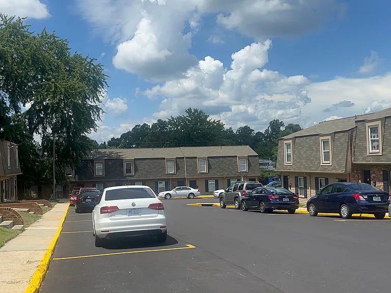 Twincity Townhomes — Photo 11