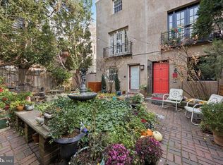 715 Rodman St, Philadelphia, PA 19147