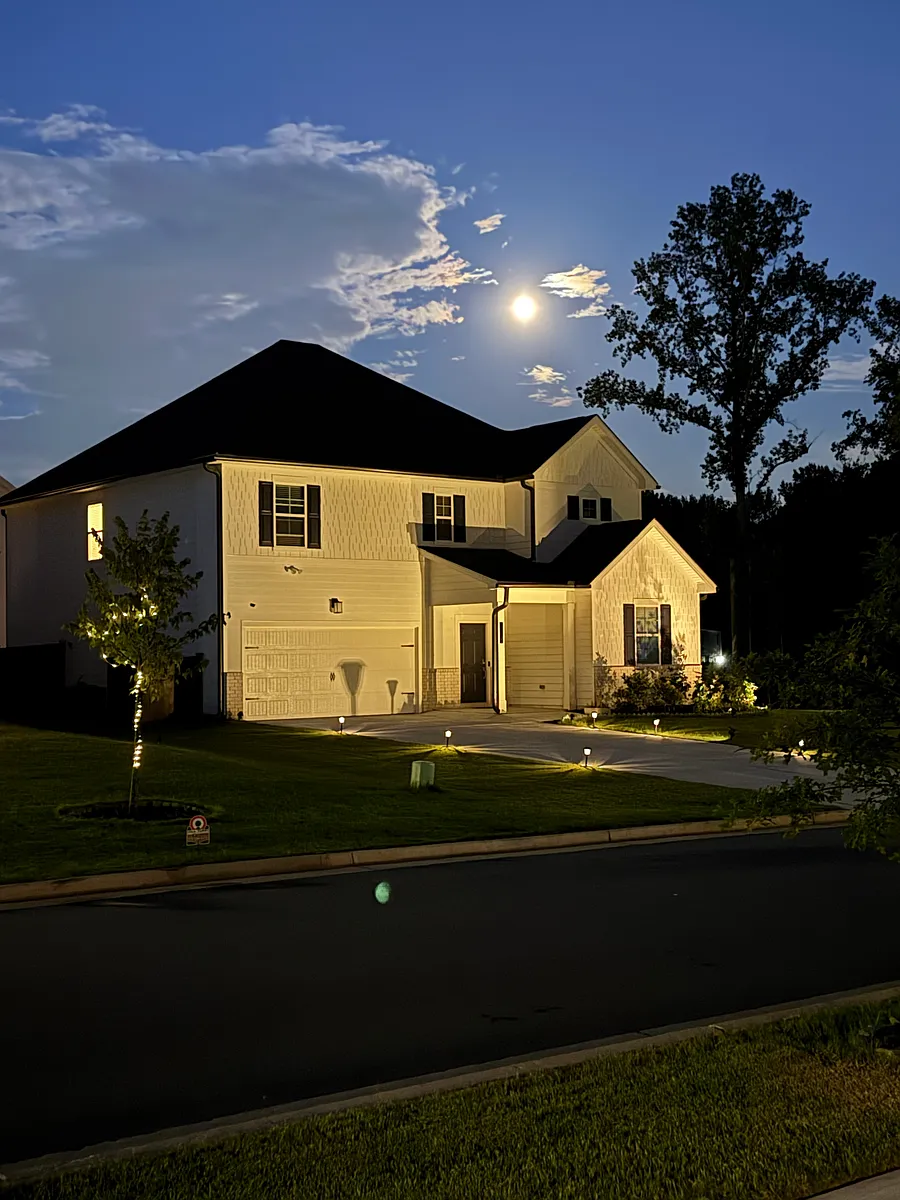 Building Photo - 339 Springwood Ln