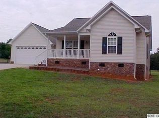 122 Adrians Forest Dr, Dallas, NC 28034