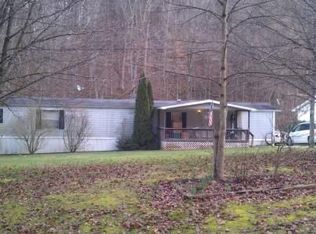 1489 Balls Branch Rd, Culloden, WV 25510