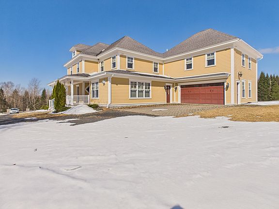 3rd image of 1075 West Road