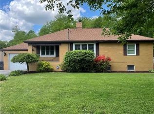 357 Grove City Rd, Slippery Rock, PA 16057