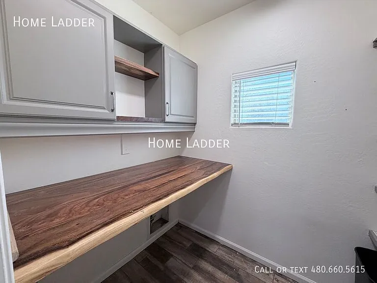 915 E Gold Dust Way — Photo 8