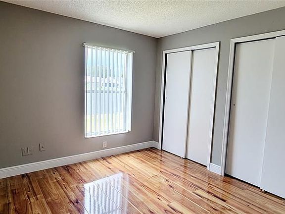 2nd image of 3017 Stillwater Dr