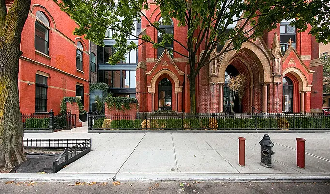 Rented by CCM Property Management LLC | media 24