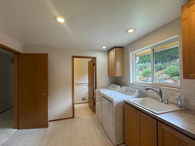 927 S 294th Pl — Photo 14