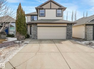 25 Ridgebrook Way, Strathcona County, AB T8A6M2