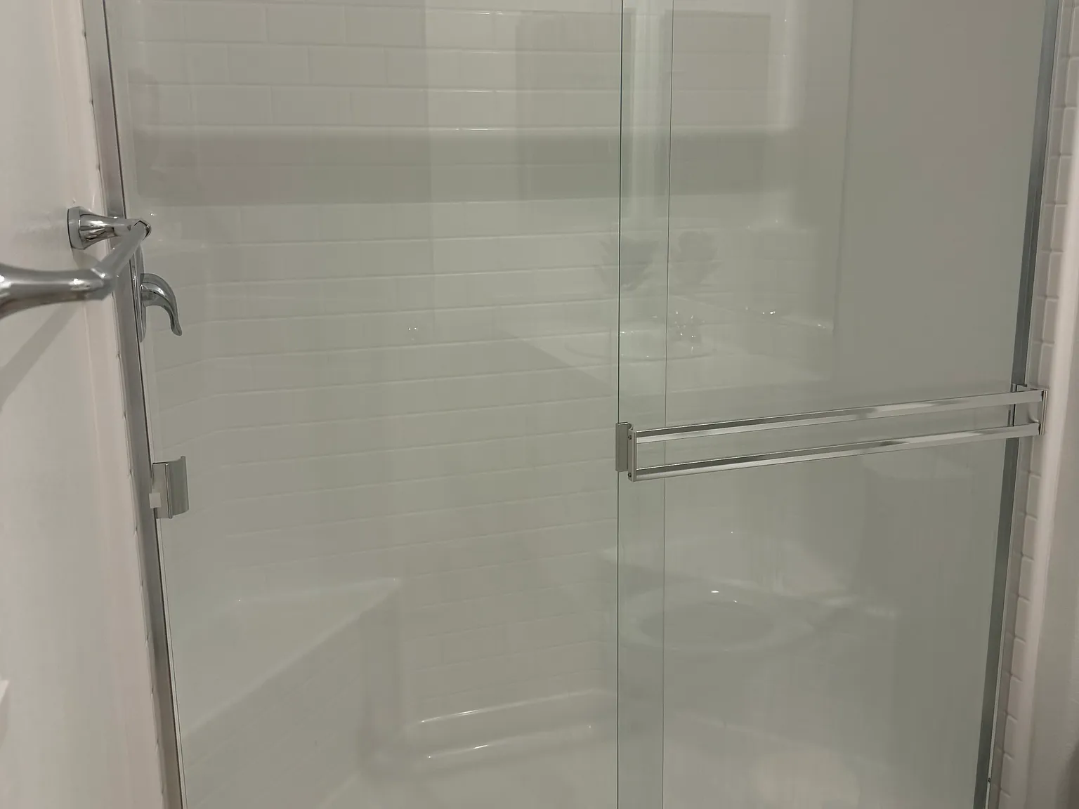2 bed, 900 sqft, $2,000 — Photo 1