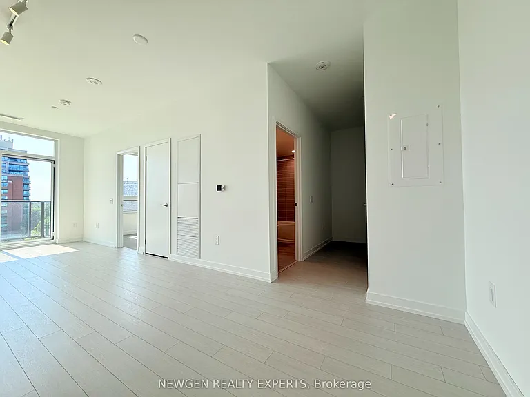 4010 Eglinton Ave W #707 — Photo 16