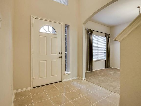 4th image of 14512 Eaglemont Dr
