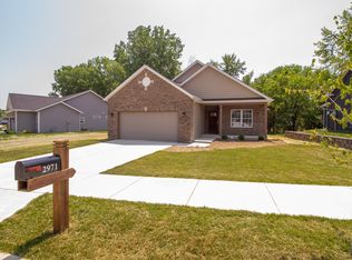 2971 Three Meadows Dr, West Lafayette, IN 47906