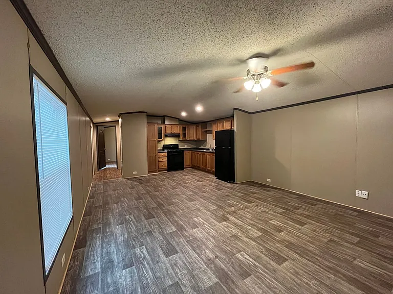 3831 SW South Park Ave — Photo 8
