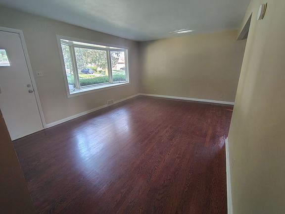 3rd image of 543 N 93rd St