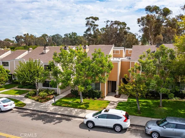 31 Seabird Ct, Newport Beach, CA 92663