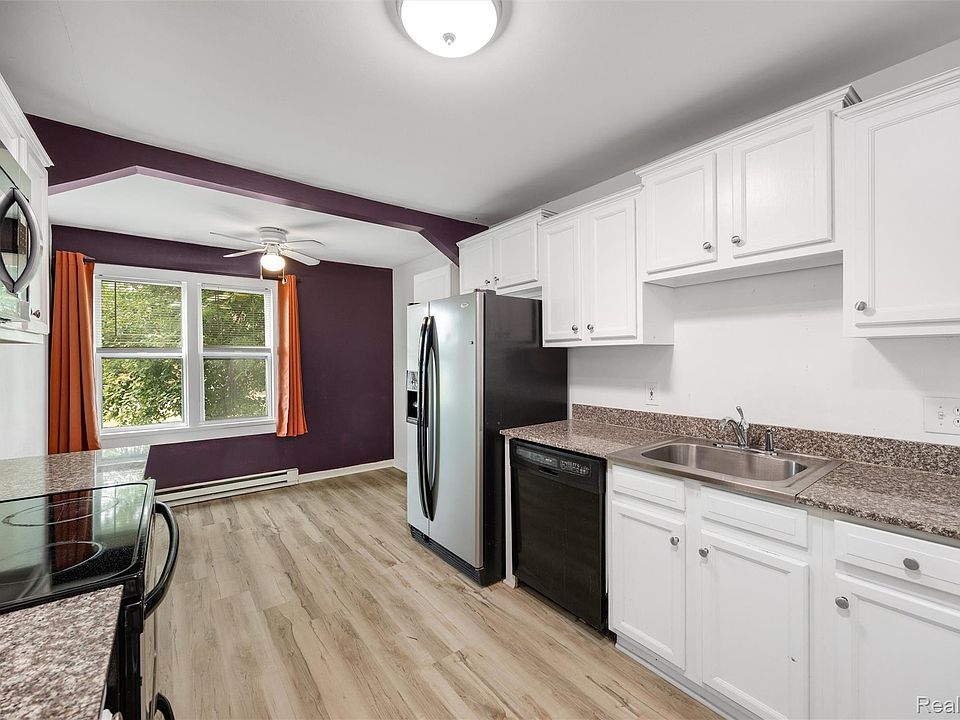 1759 E Elza Ave, photo 13
