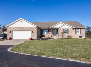 1385 Lightner Rd, Tipp City, OH 45371
