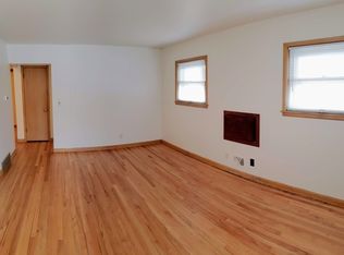 3870 N 86th St, Milwaukee, WI 53222