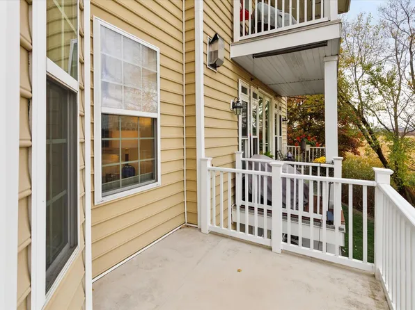 27 Creekside Court image 17 of 37