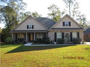 2520 Hidden Oaks Ln, Semmes, AL 36575