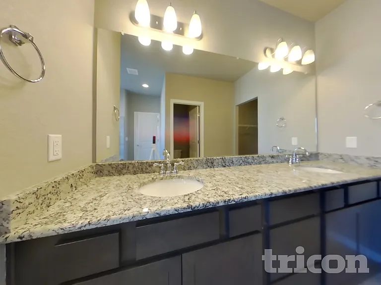 1804 Ruddlesway Dr — Photo 8