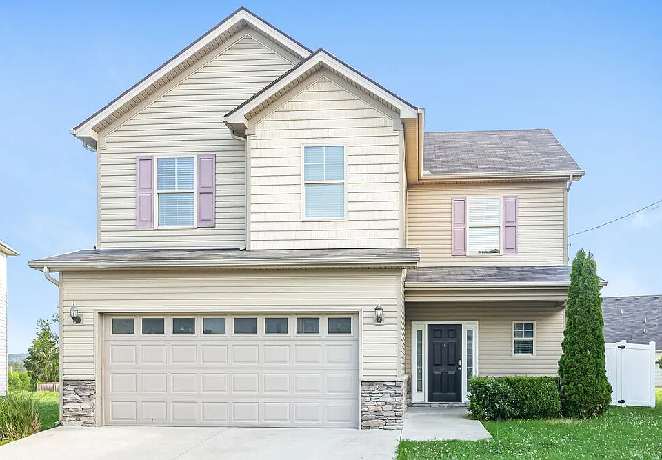 1112 Moonriver Cv