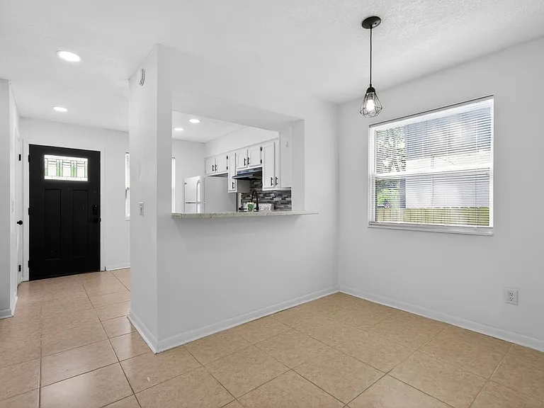 2066 Utah Ave #2 — Photo 8