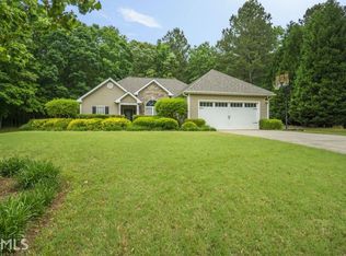 584 Winston Manor Ct, Winder, GA 30680